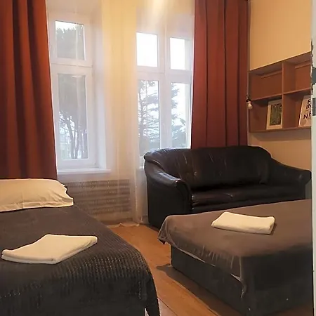 Hostel Retro *